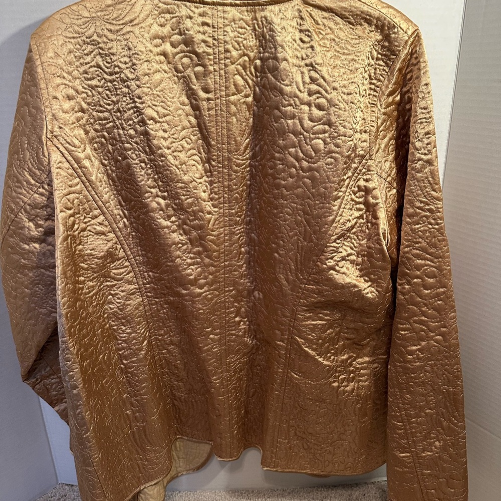 Kate Hill Metallic waffle Gold Jacket size 1X, Preloved excellent condition - Picture 5 of 11